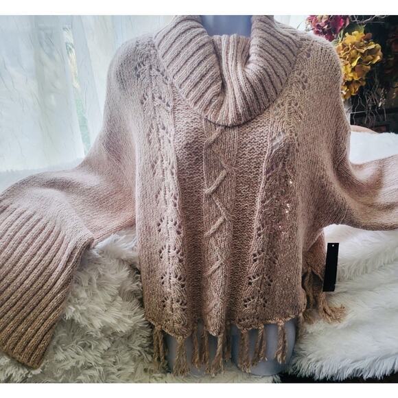 VENUS Sweater Turtle Cowl Neck Knit Ribbed Bell Sleeve Fringe Hem Cozy Warm NWT - Picture 1 of 13